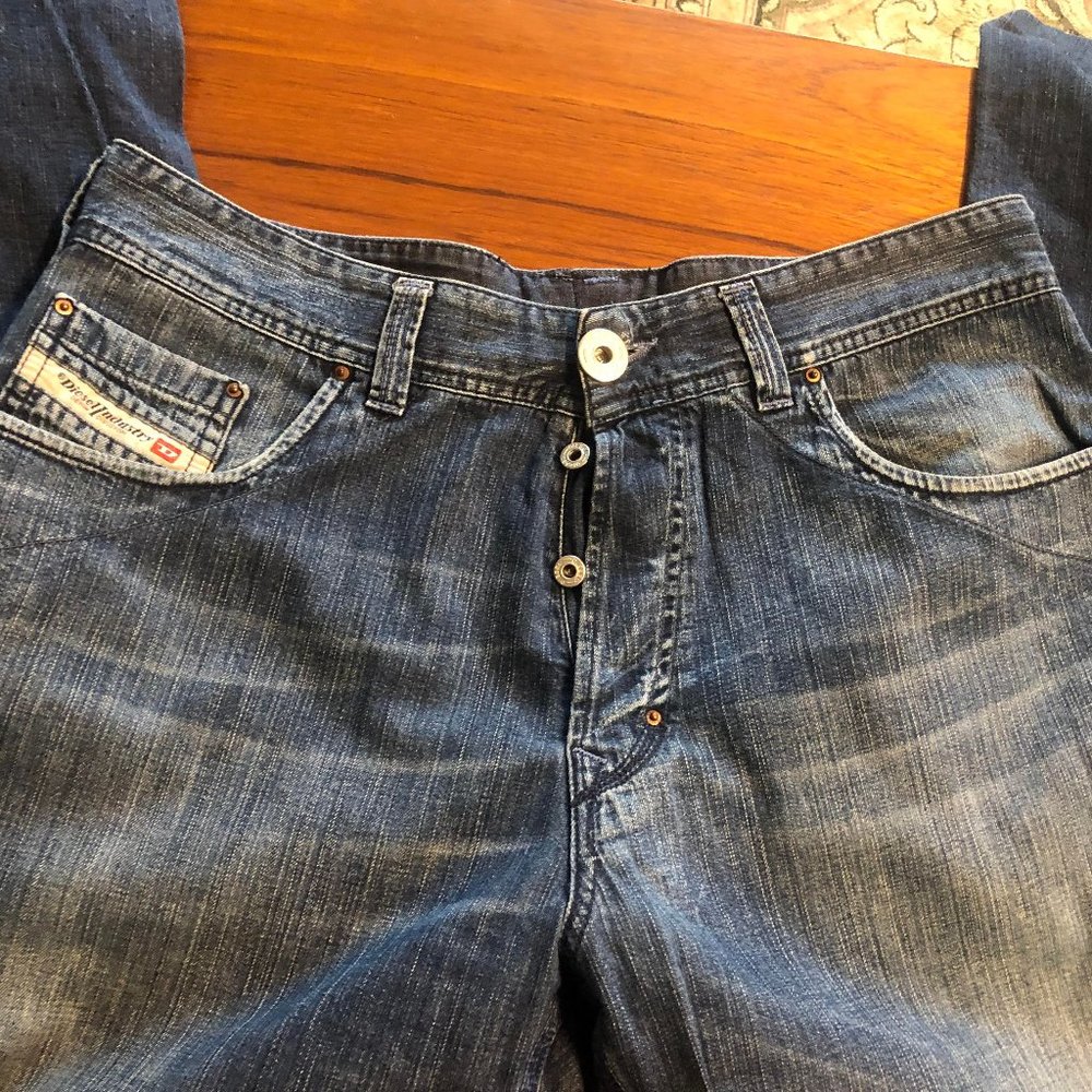Beautiful DIESEL jeans for men Made in Italy